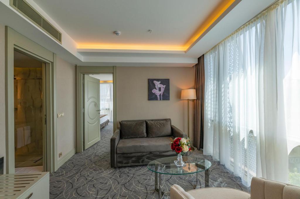 عکس هتل کانفوریوم (Conforium)