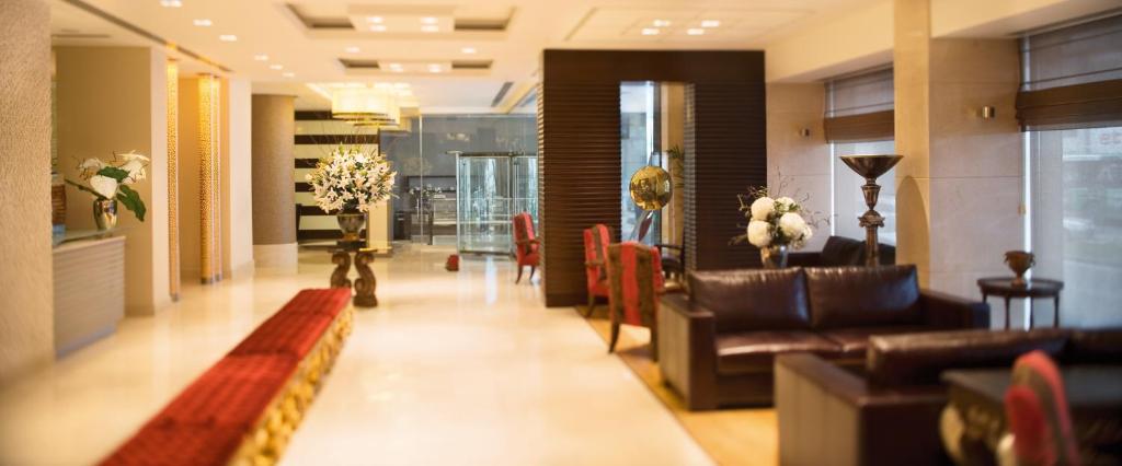 عکس هتل موون پیک (Movenpick)