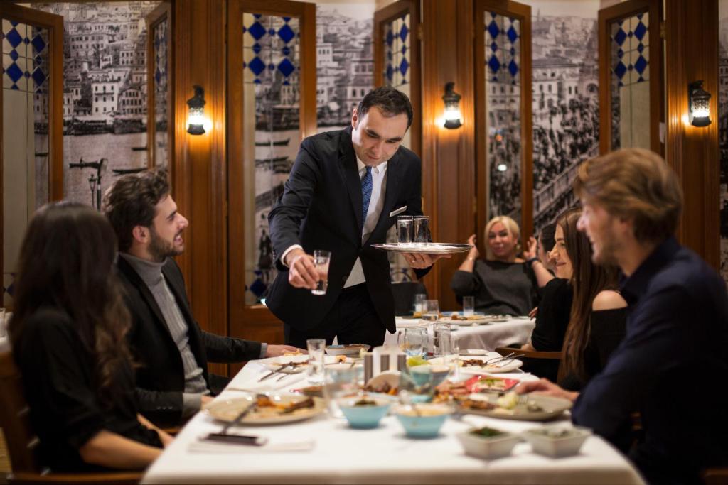 عکس هتل هیلتون بسفروس (Hilton Bosphorus)