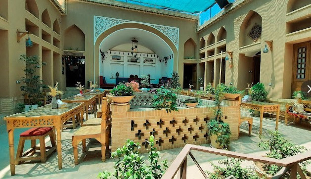تصویر هتل یزدان گرد
