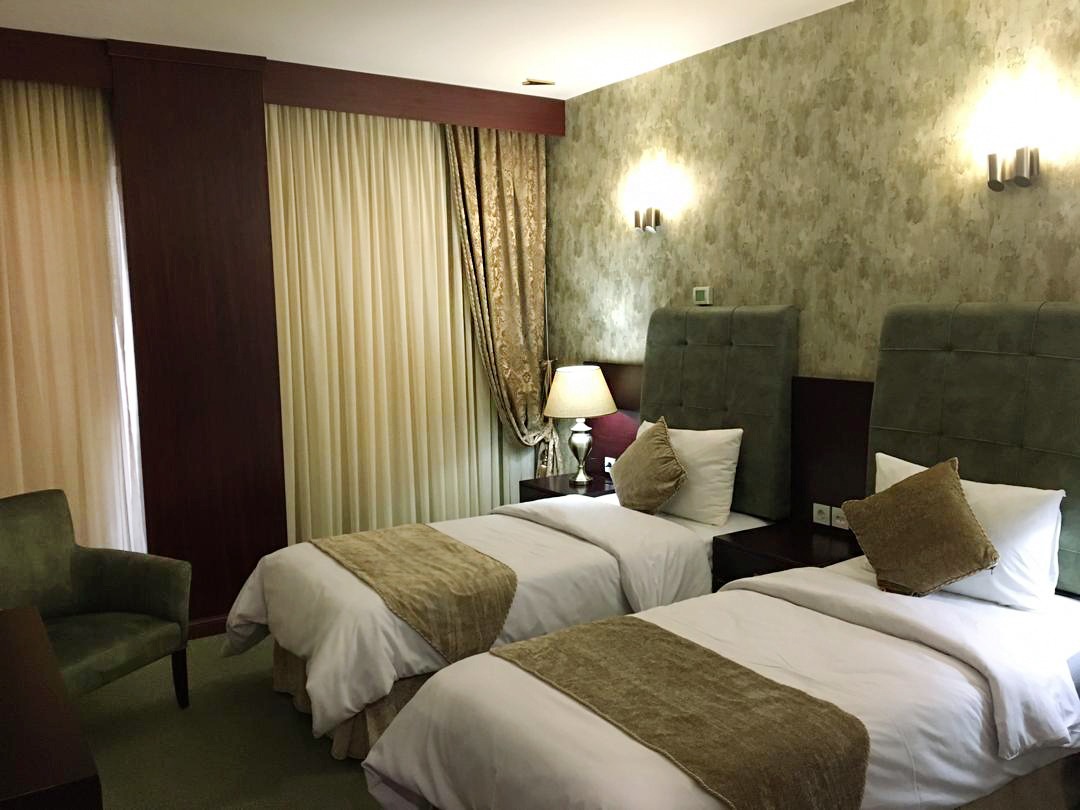 عکس هتل مرآت