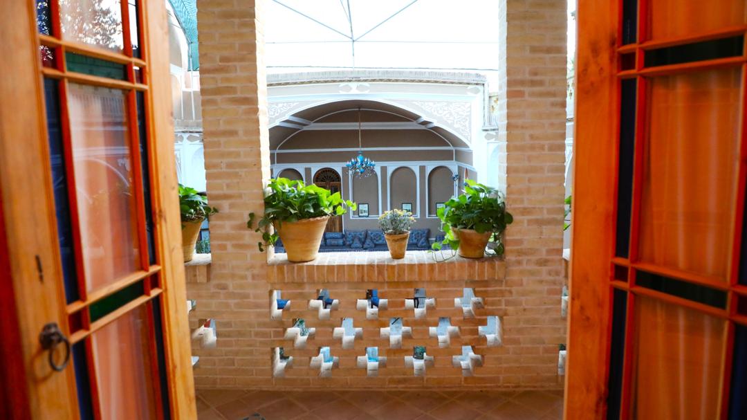 عکس هتل شیخداد