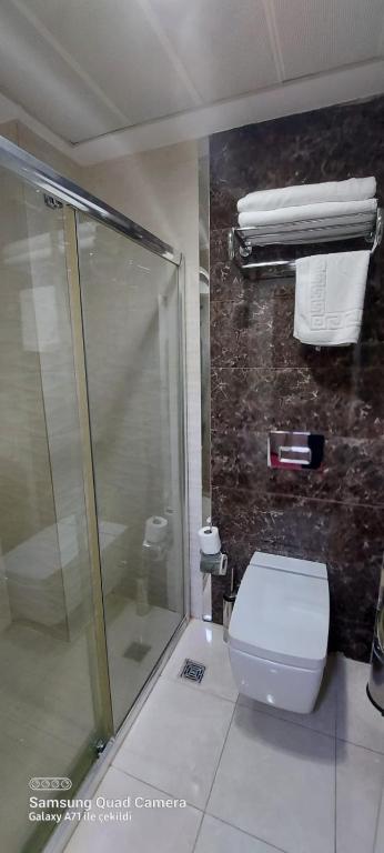 عکس هتل گرند (Grand)