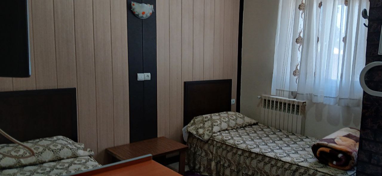 عکس هتل آرین