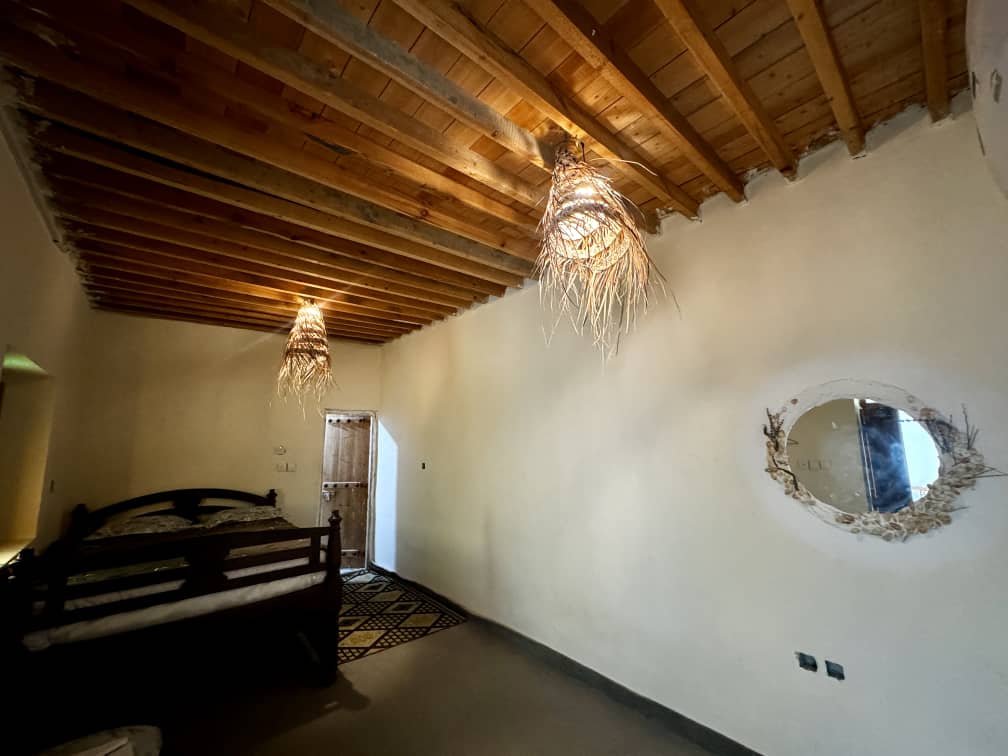 عکس هتل چیرا