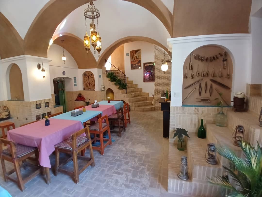 تصویر هتل آلما