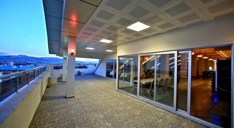 عکس هتل آوالون آلتس (Avalon Altes)