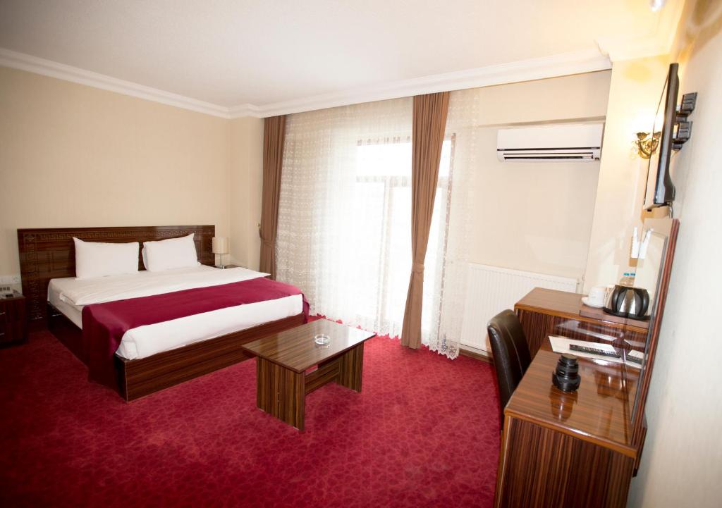 عکس هتل رسمینا (Resmina)