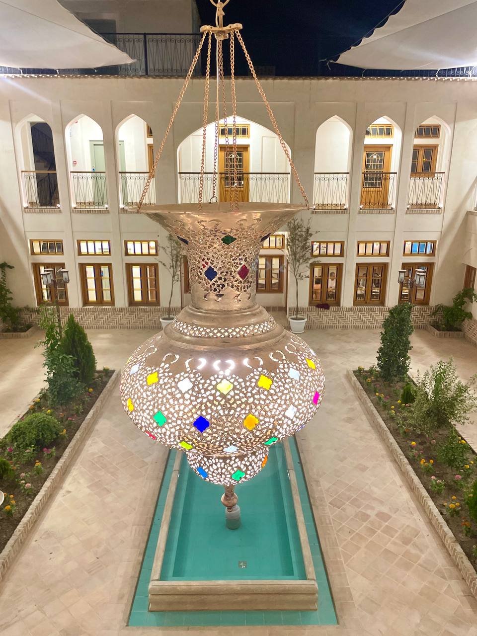 عکس هتل ساباط