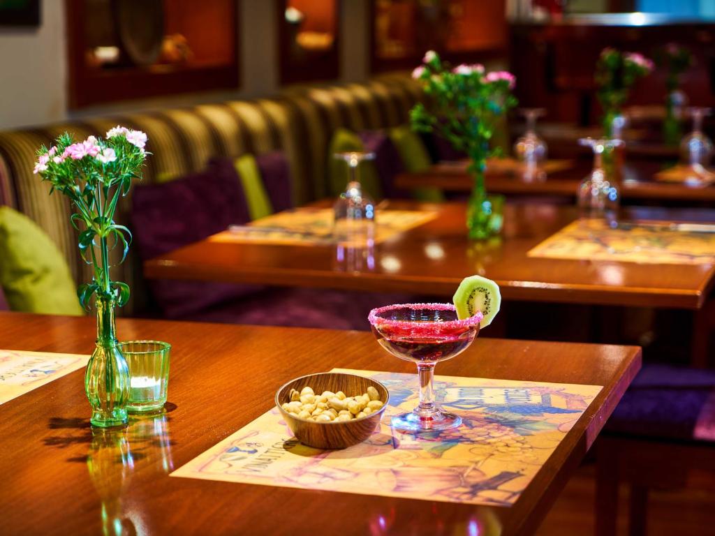 عکس هتل فرونیا (Feronya)