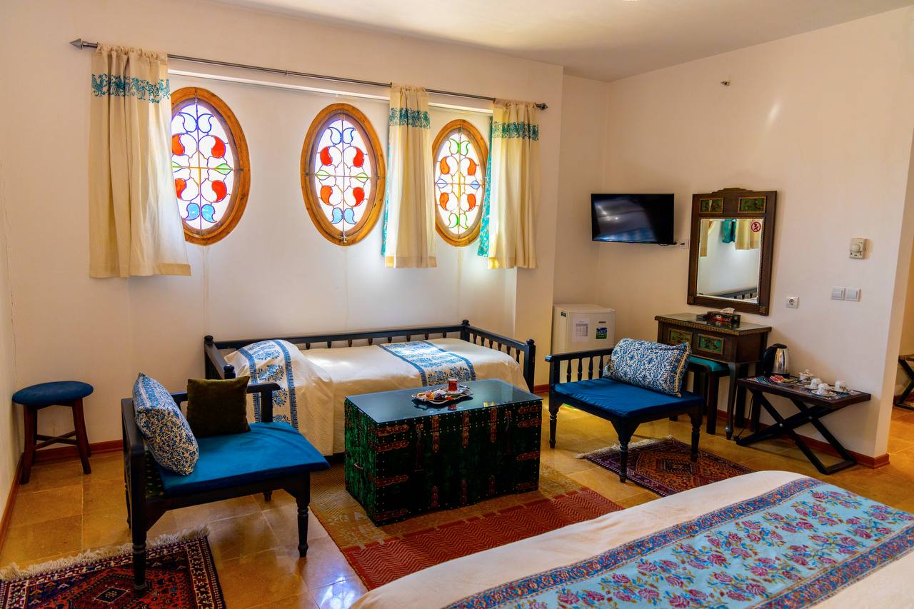 عکس هتل بخردی