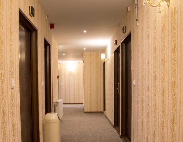 عکس هتل ورنوس