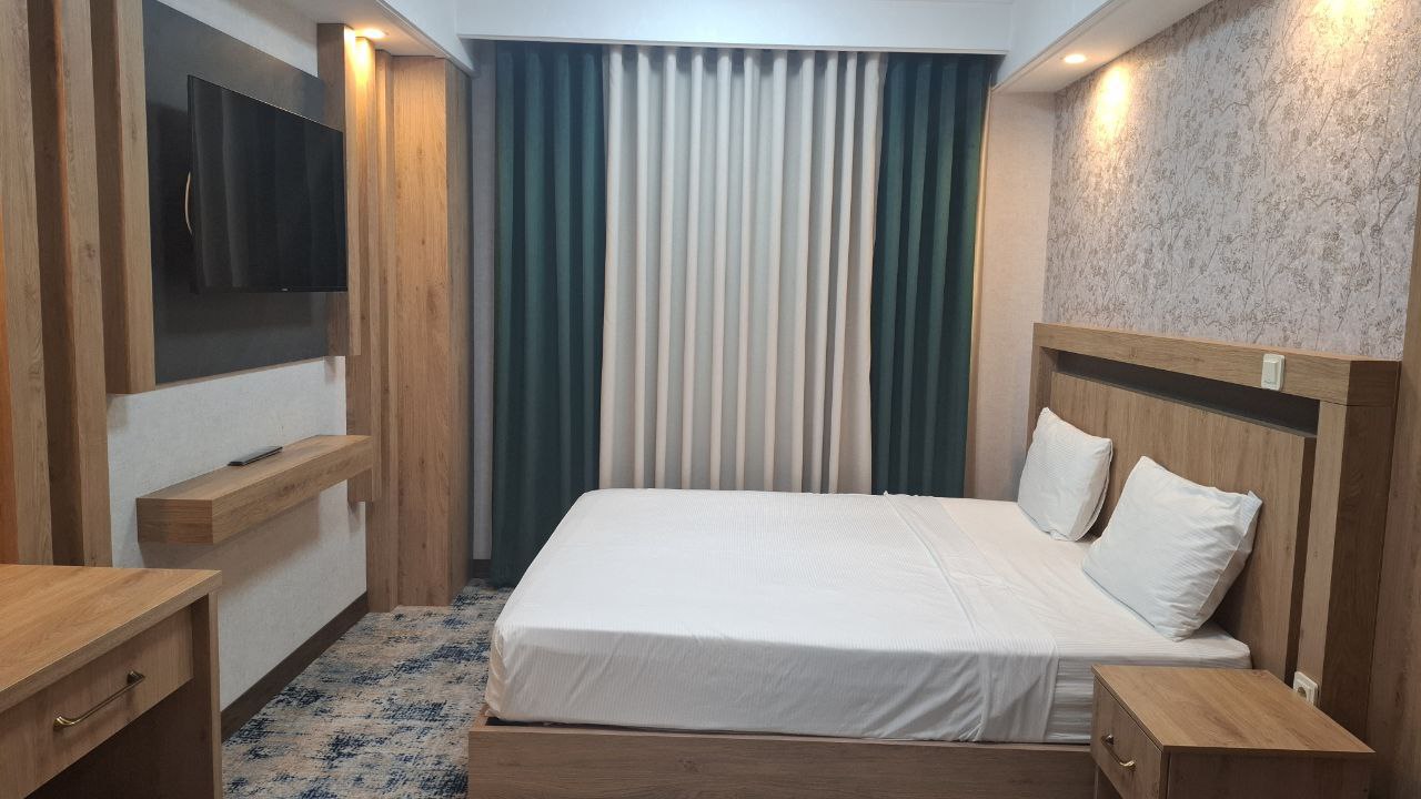 عکس هتل مهر آلاء