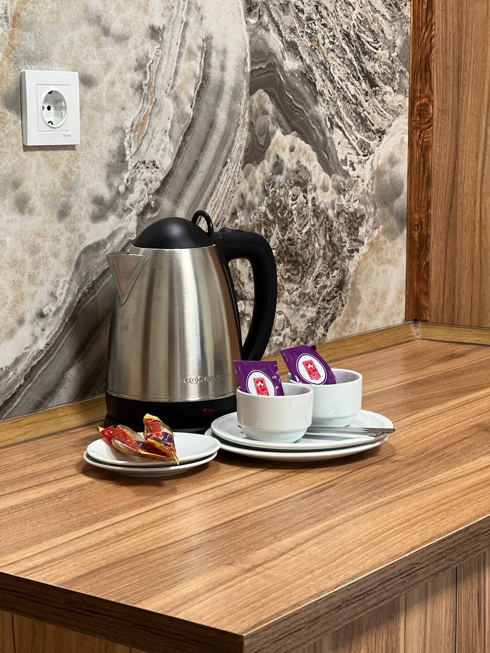 عکس هتل ضیافت نور