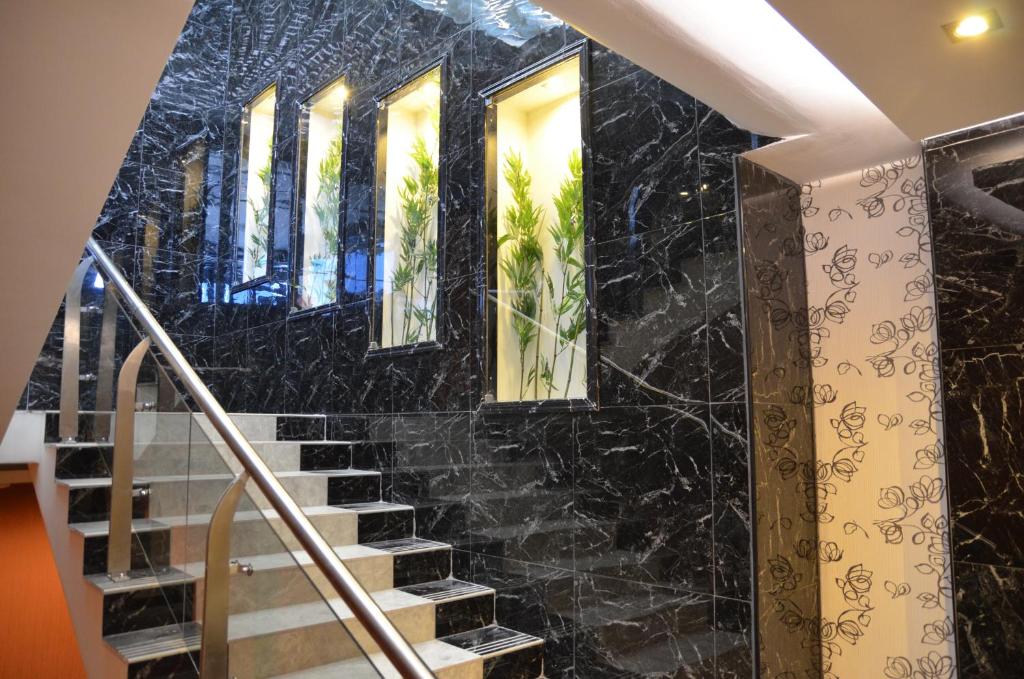 عکس هتل گرند (Grand)