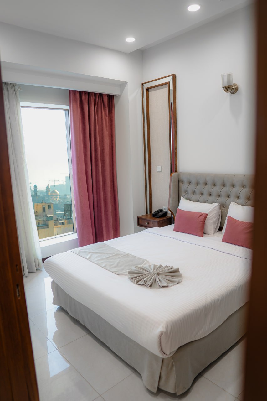 عکس هتل سپهر آراد