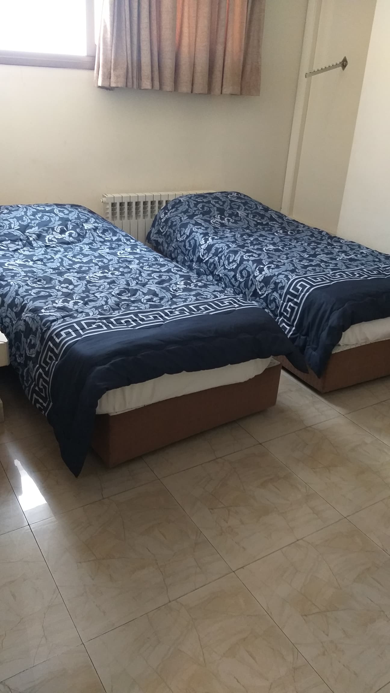 عکس هتل آتا