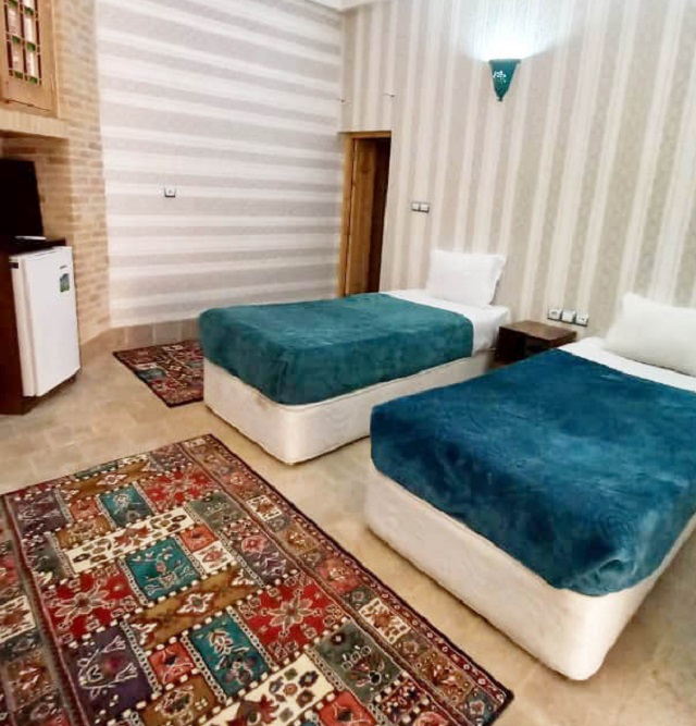 عکس هتل آرا