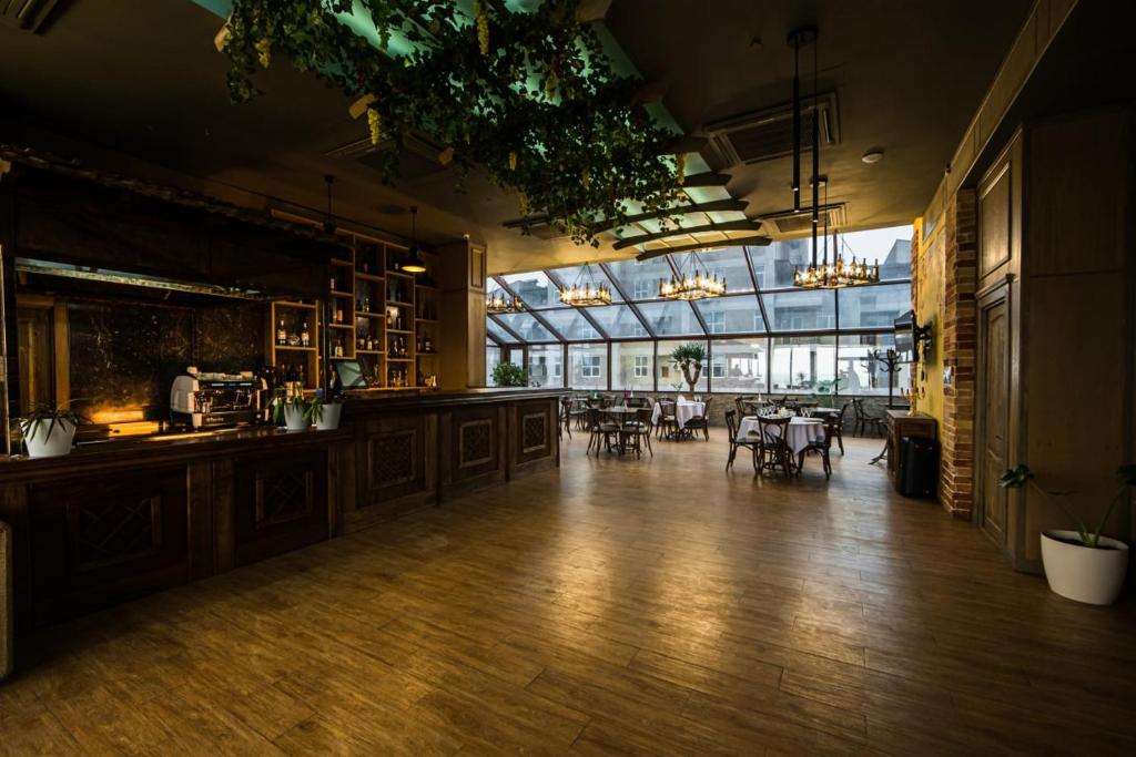 عکس هتل کنیاک (Konyak)