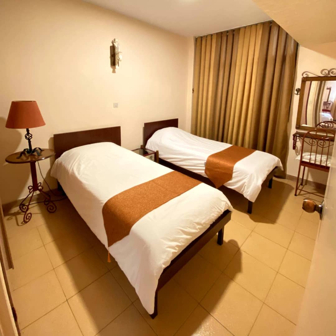 عکس هتل پردیس