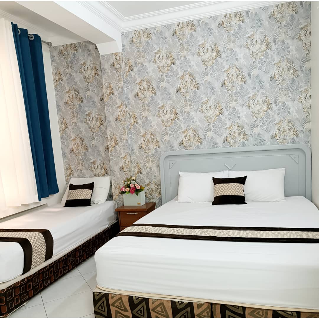 عکس هتل دالاهو