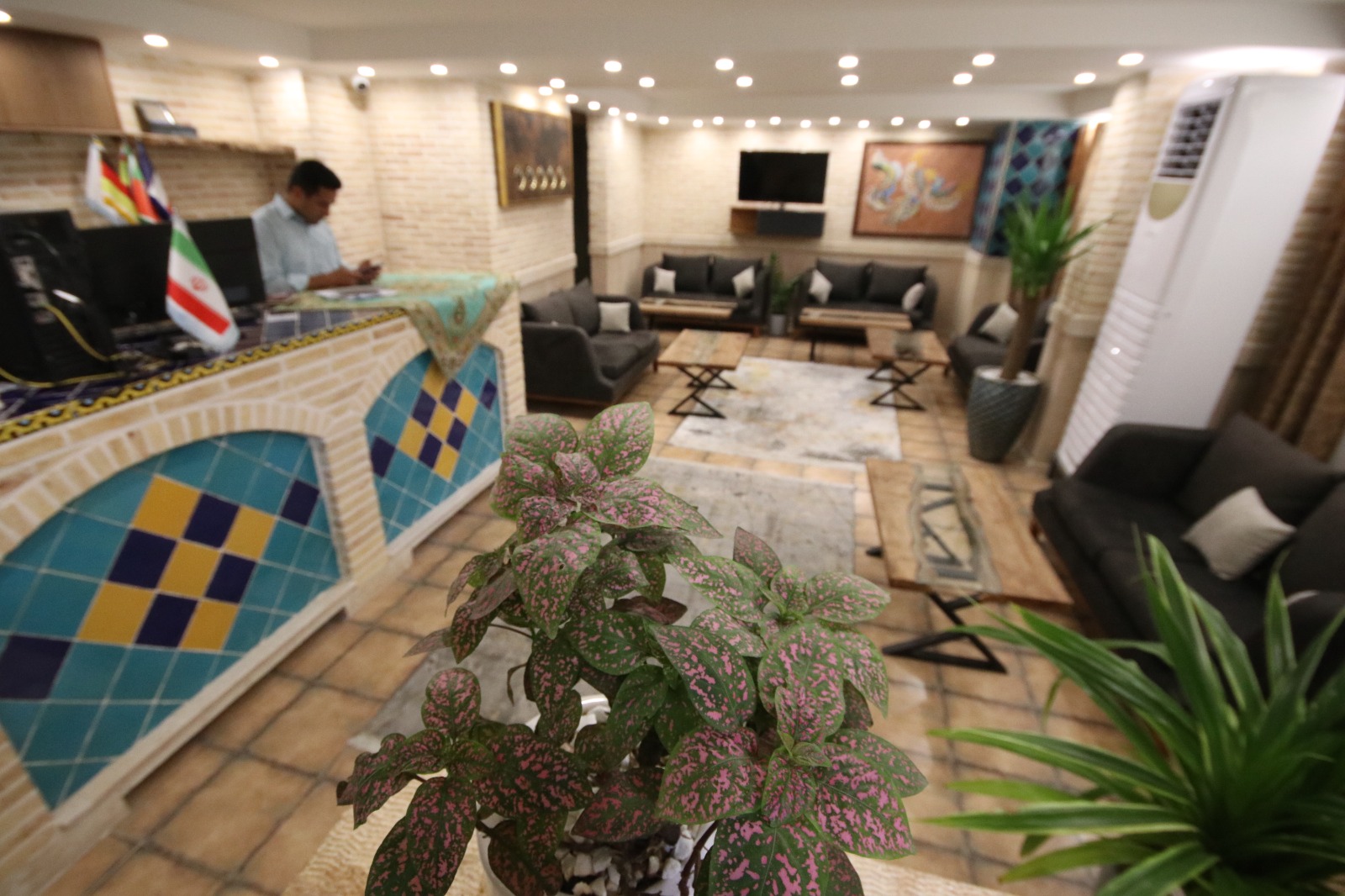 عکس هتل هفت دری