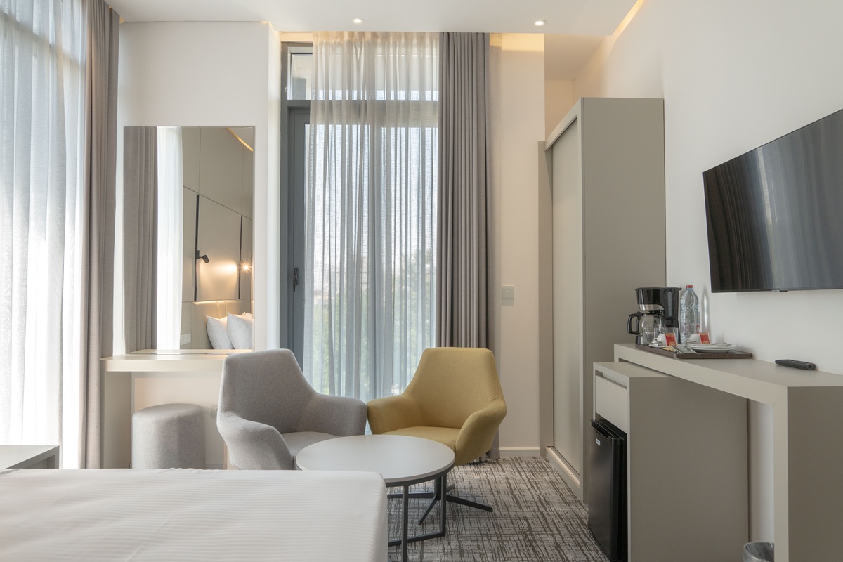 عکس هتل رونیاس