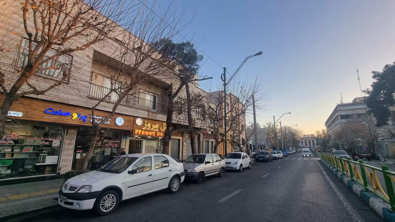 عکس هتل پیروز