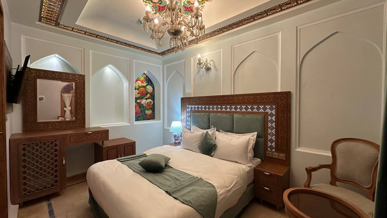 عکس هتل سنتی یوتاب