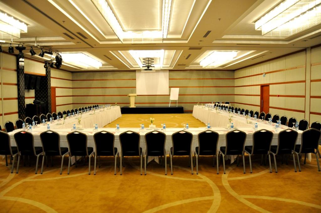 عکس هتل نیزا پارک (Niza Park)