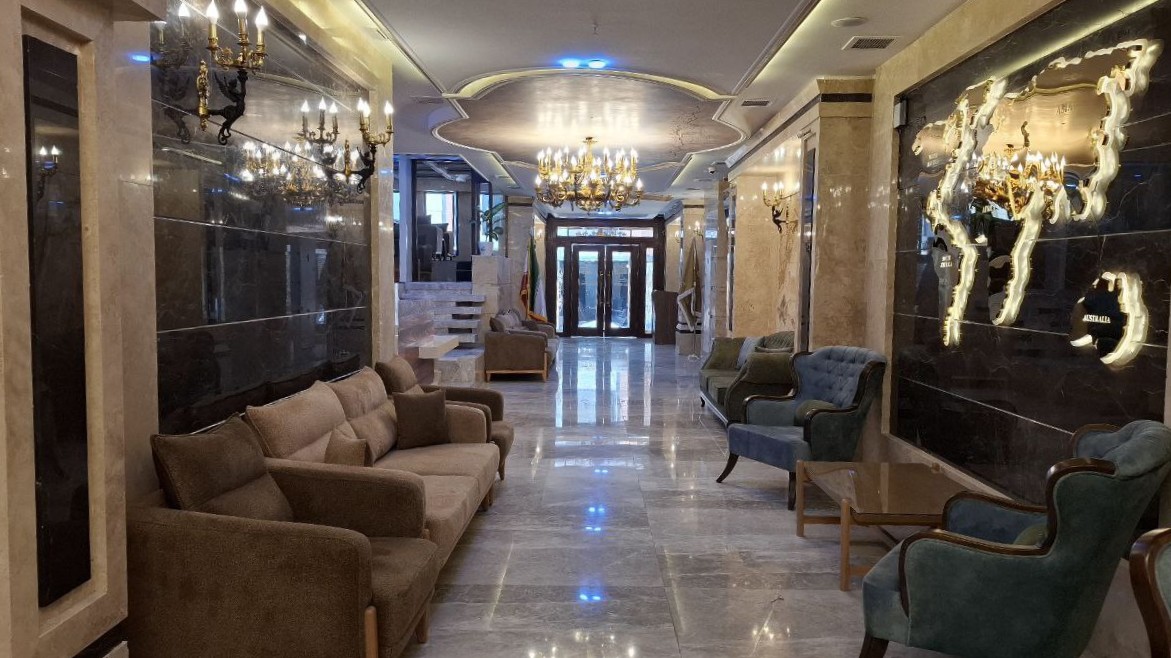 عکس هتل مهر آلاء