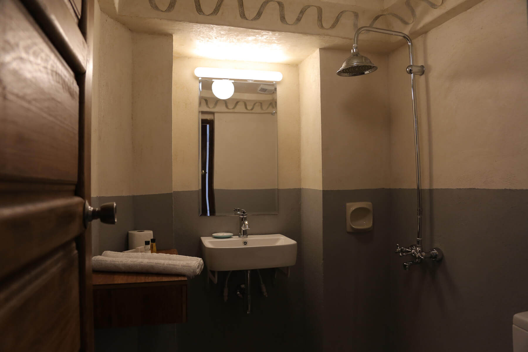 عکس هتل درب شازده