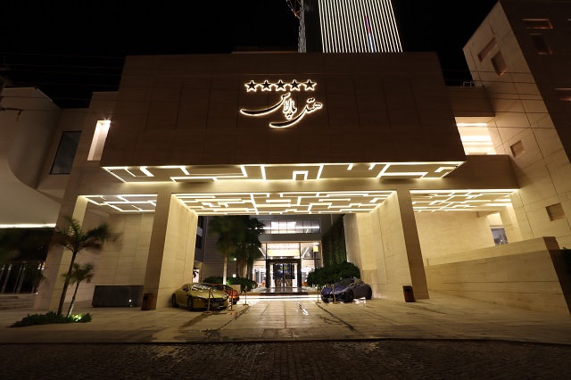 عکس هتل پالاس