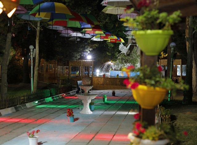 عکس هتل ثامن