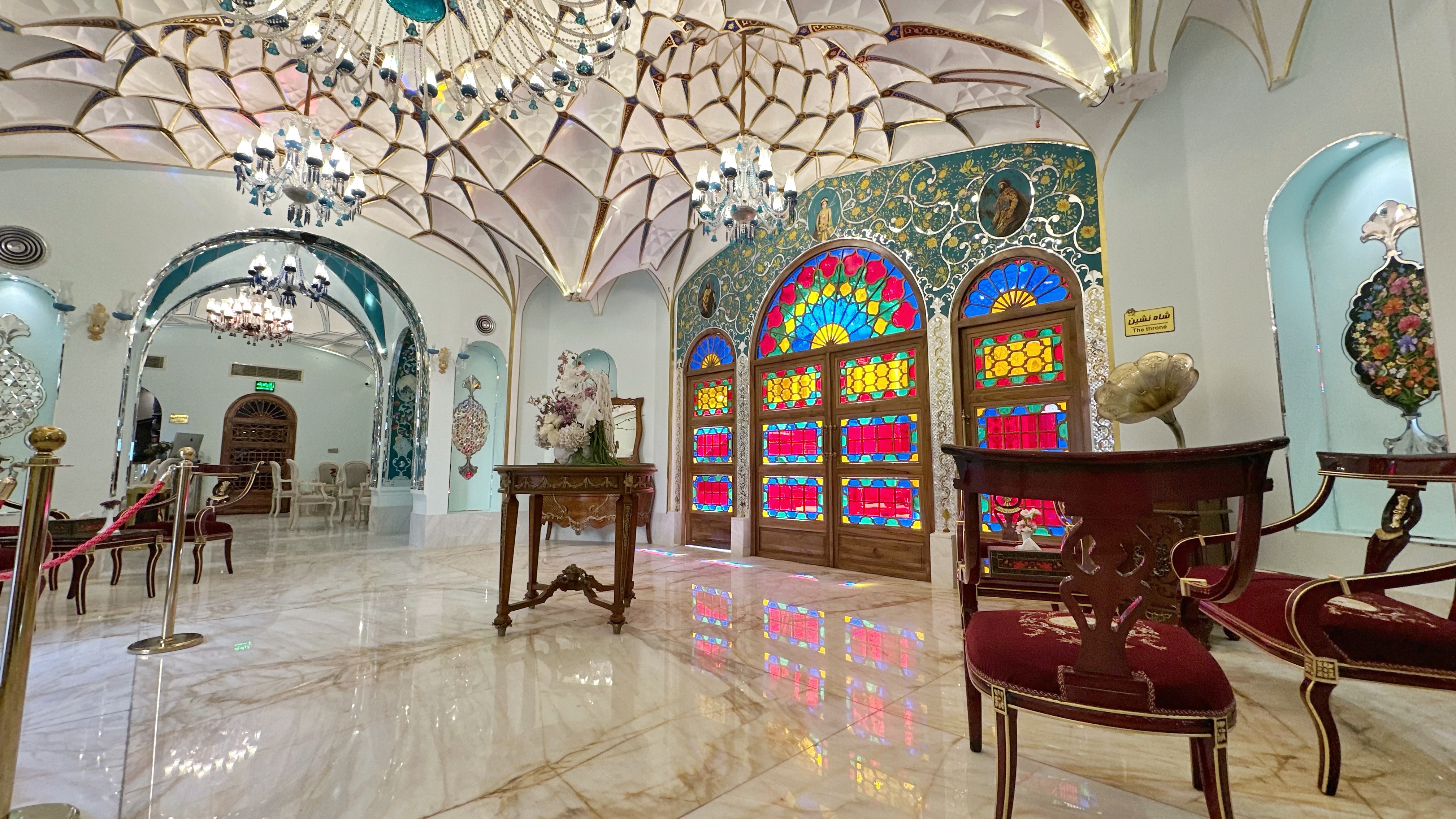 عکس هتل سنتی یوتاب