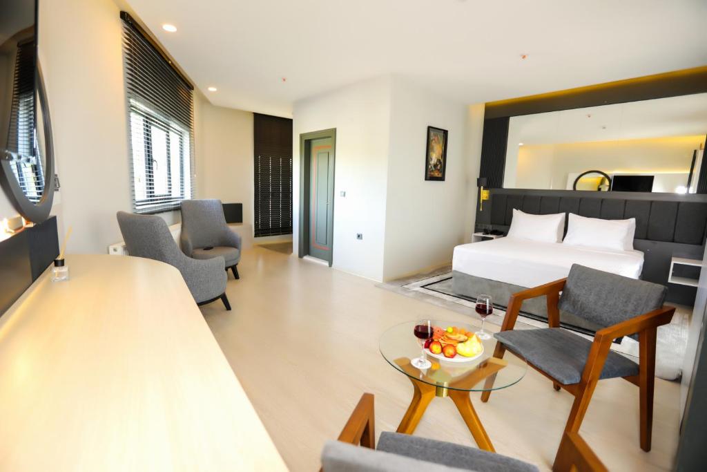 عکس هتل ددمان (Dedeman)