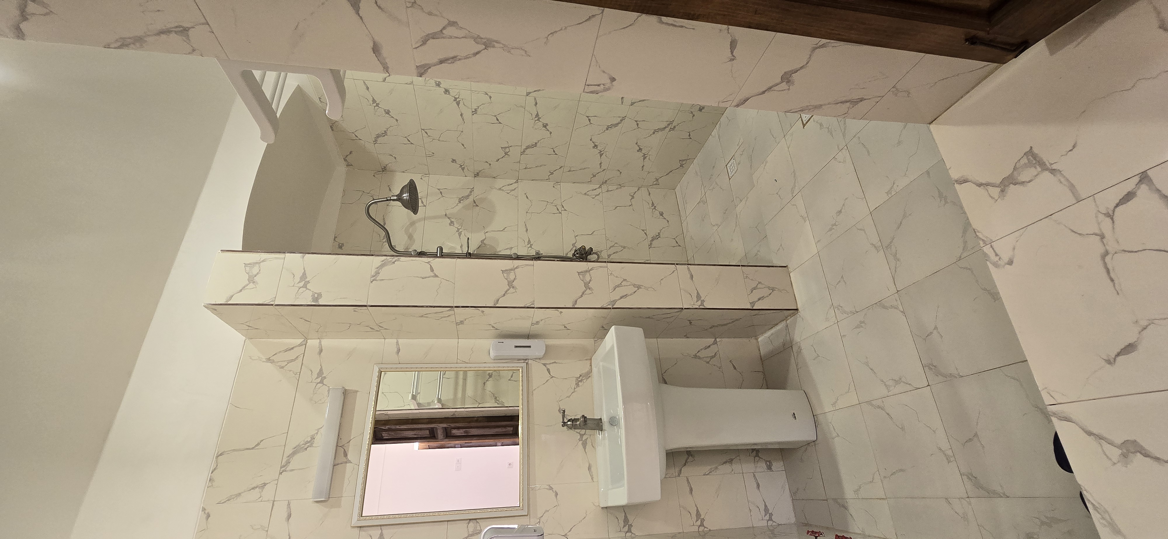 عکس هتل خانه حقیقت