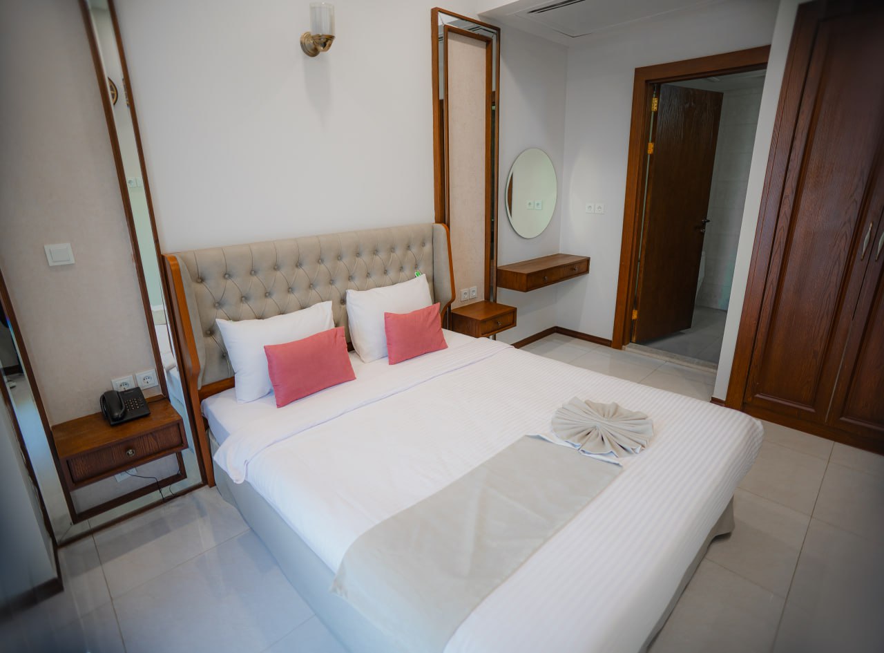 عکس هتل سپهر آراد