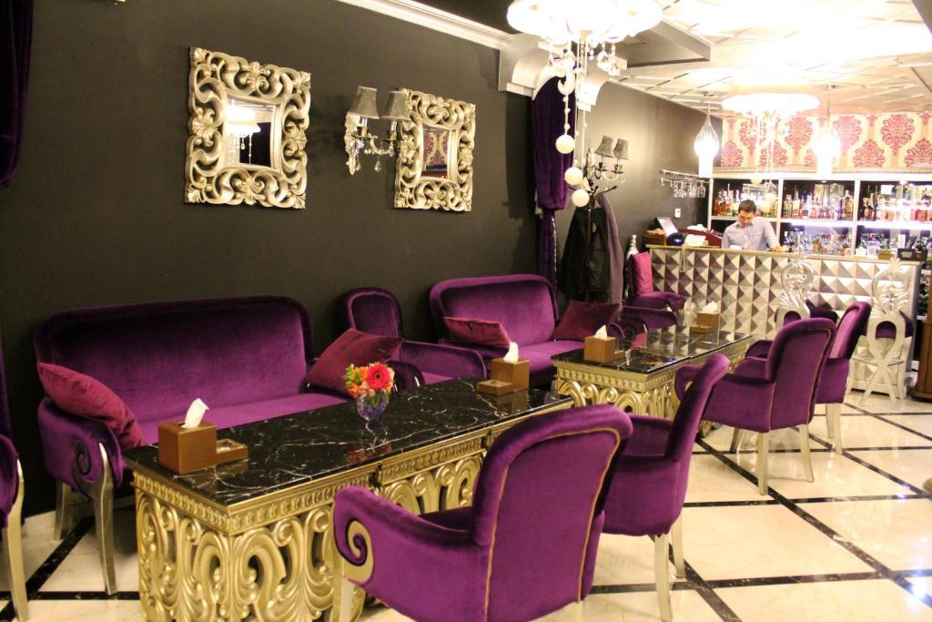 عکس هتل ایمپریال پالاس (Imperial Palace)