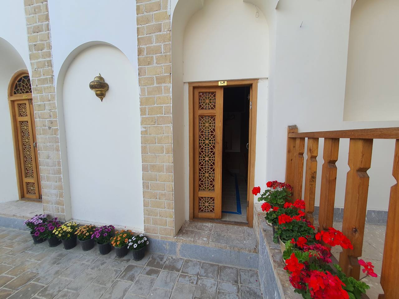 عکس هتل خاتم