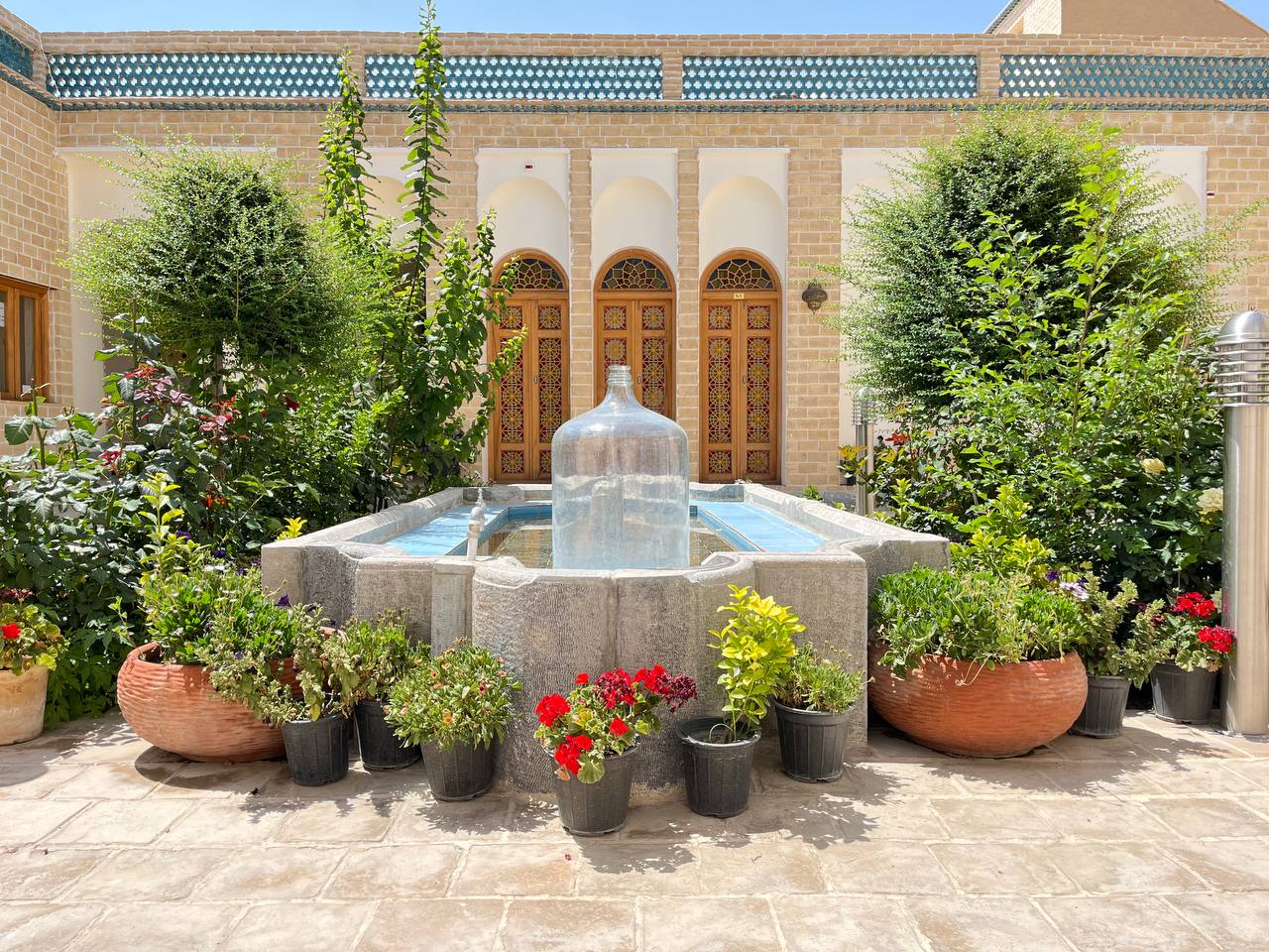 عکس هتل خاتم