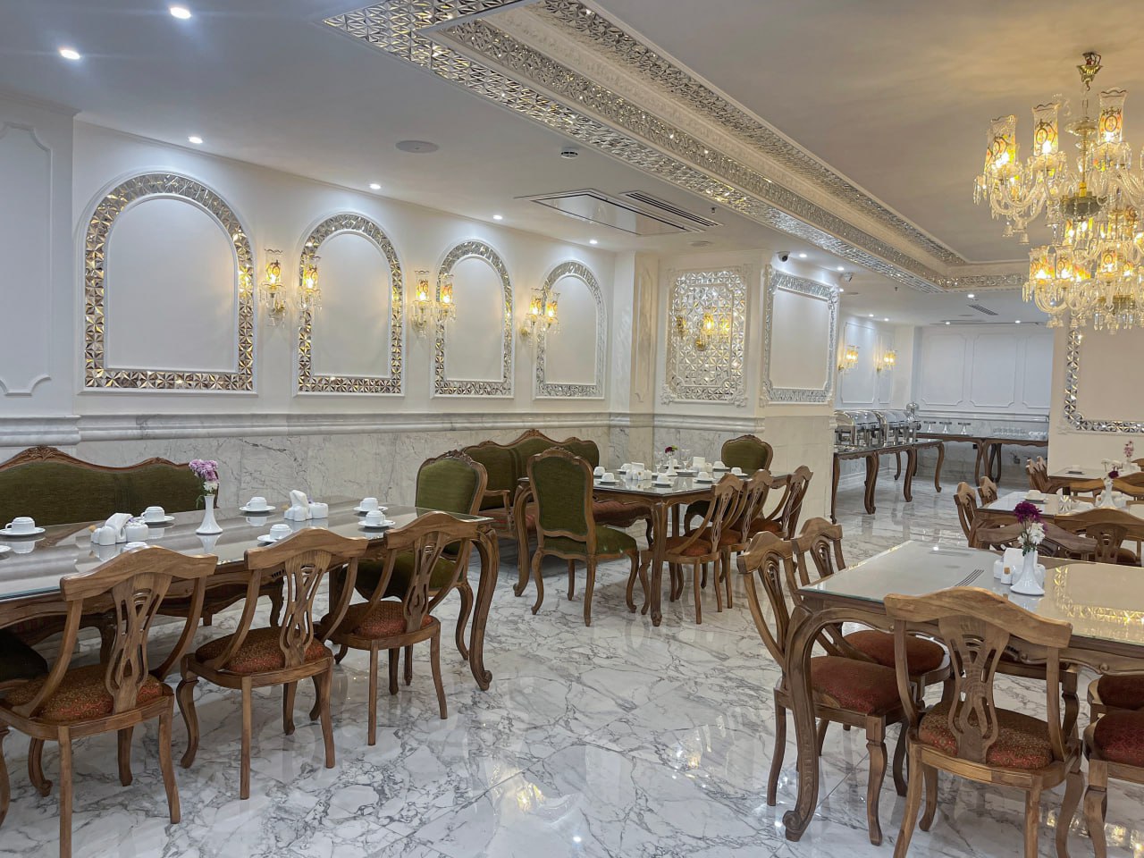 عکس هتل حبیب خان