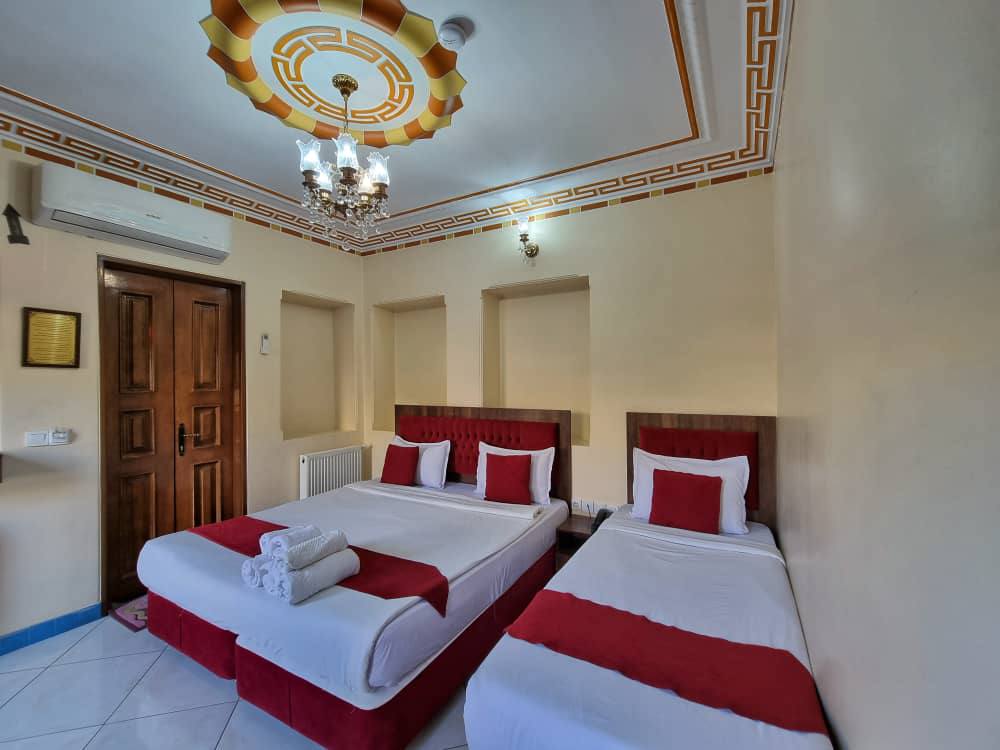 عکس هتل پنج دری