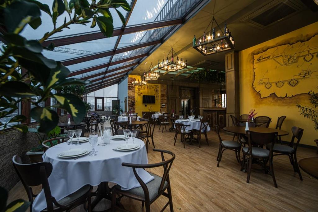 عکس هتل کنیاک (Konyak)