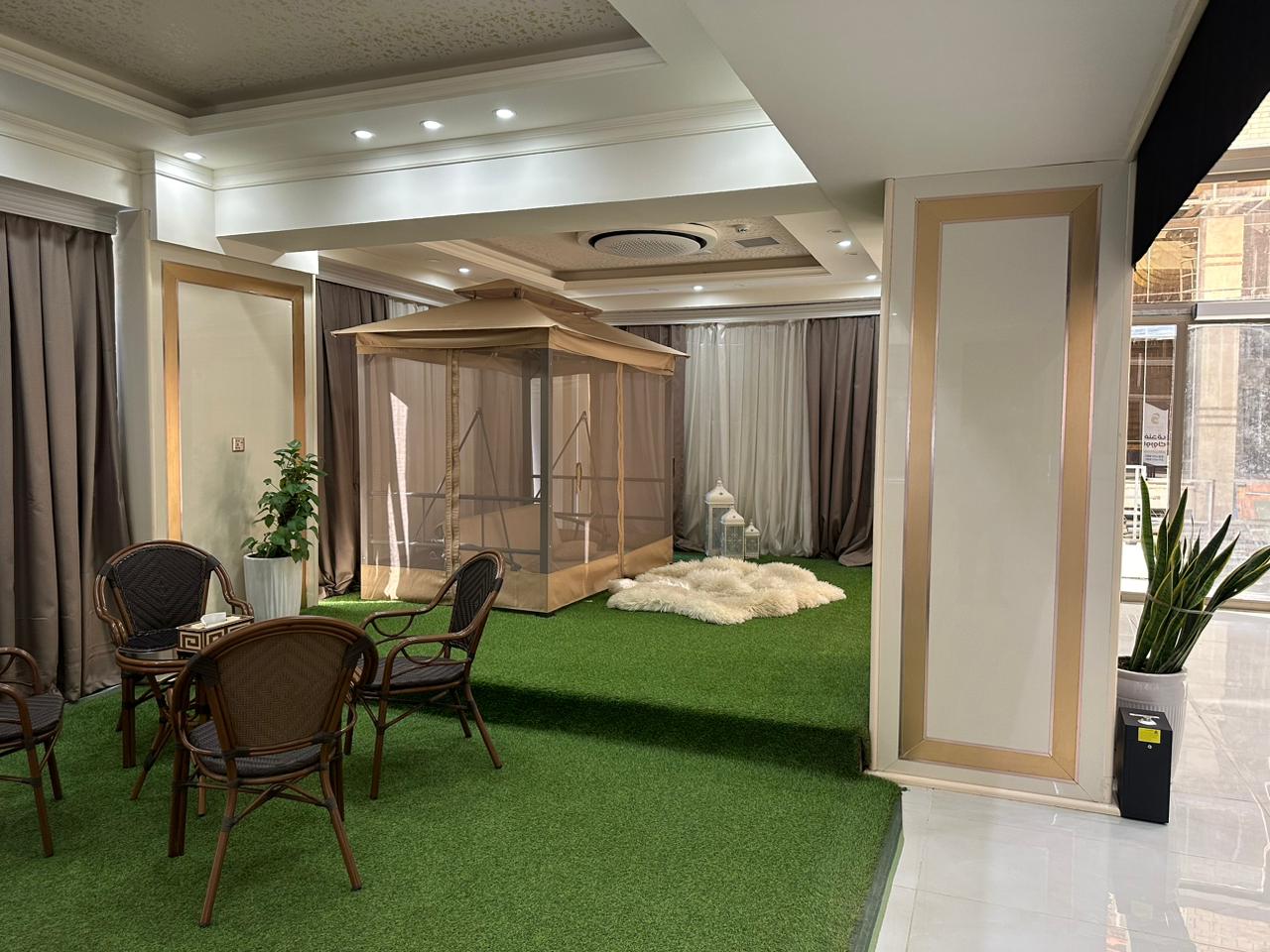 عکس هتل اوروک