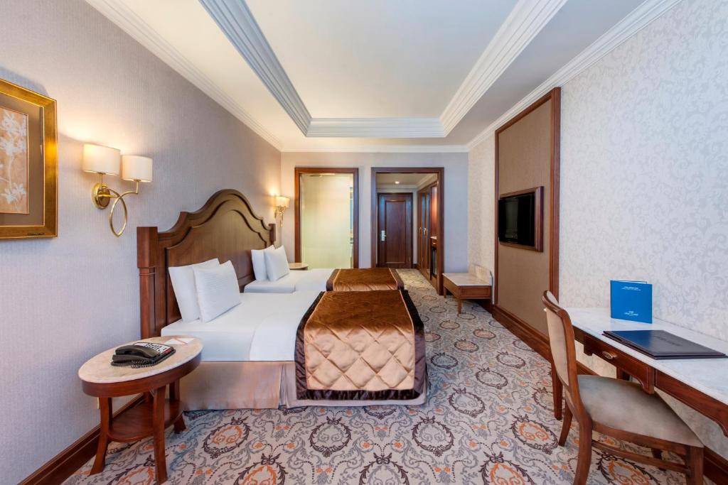 عکس هتل الیت ورلد (Elite World)