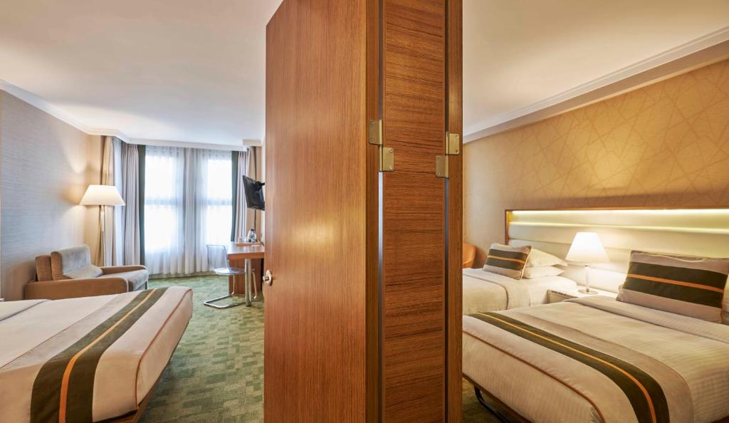 عکس هتل ریچموند (Richmond)