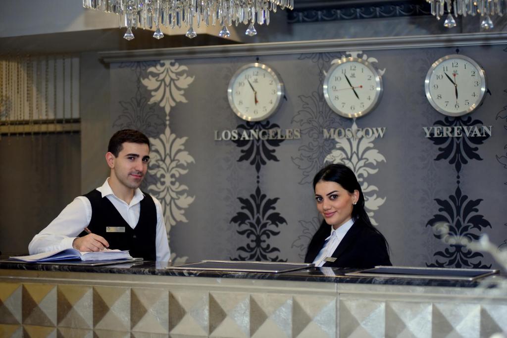 عکس هتل ایمپریال پالاس (Imperial Palace)