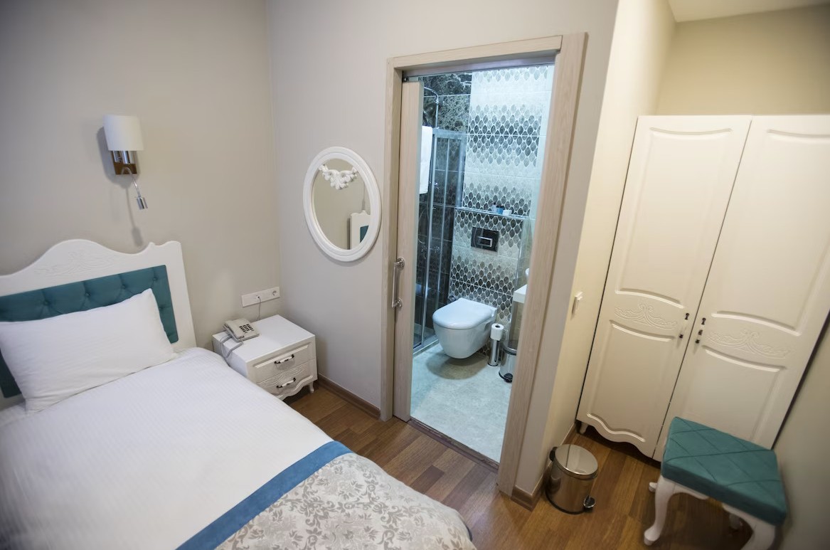 عکس هتل وید The void