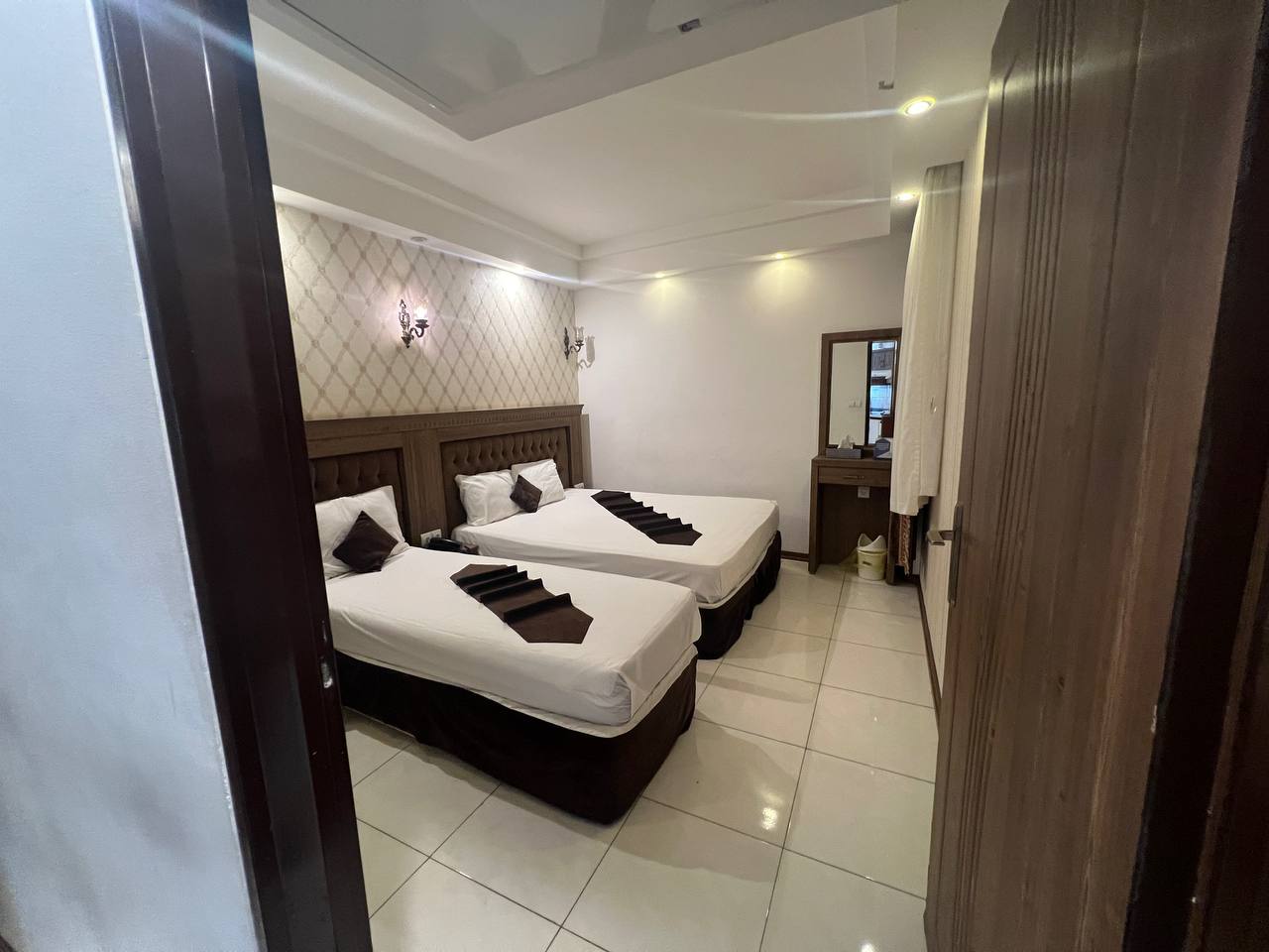 عکس هتل کاویان